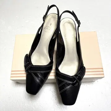 [ 새상품 ] Riz 펌프스