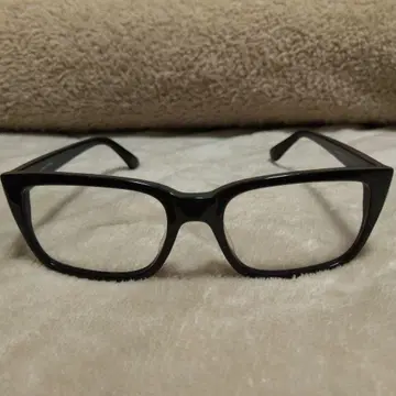 블랙 테두리 안경