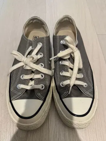 CONVERSE 척테일러 스니커즈 한국 한정판