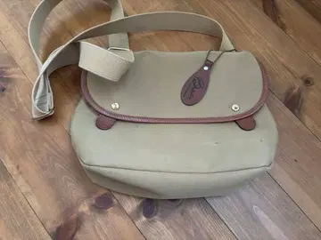 브래디 에이본 숄더백