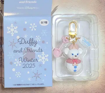 더피 키링 겨울 테마 2025