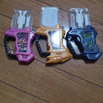 가면라이더 에그제이드 DX