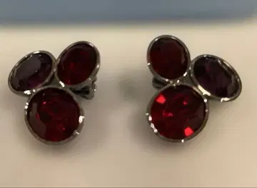 스와로브스키 레드 귀찌