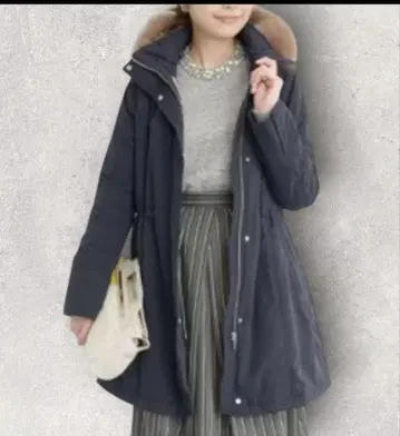 어반리서치 로쏘 모즈 코트 다운 탈부착 가능 네이비