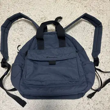 Champion 네이비 백팩