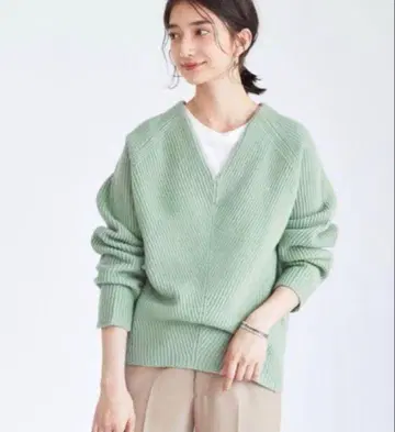 ADAM ET ROPE' 울  V넥 풀오버 모스그린