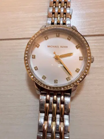 MICHAEL KORS 스톤 장식 손목시계