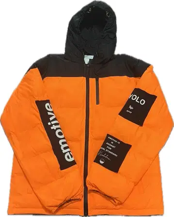 AFYF rovtski 다운 자켓