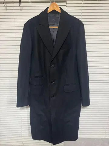 ZARA 블랙 체스터 코트