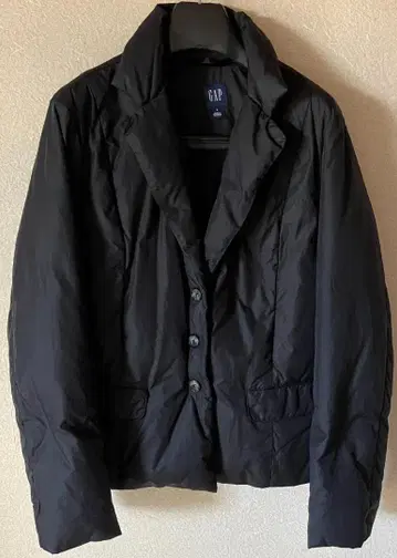 GAP 블랙 다운 자켓 허리 벨트 포함