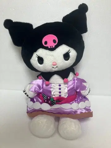 쿠로미 옷 갈아입기 봉제 인형