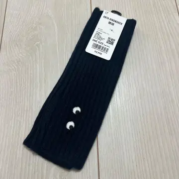 가격 인하 새상품 유니클로 안야 힌드마치 암워머 암커버