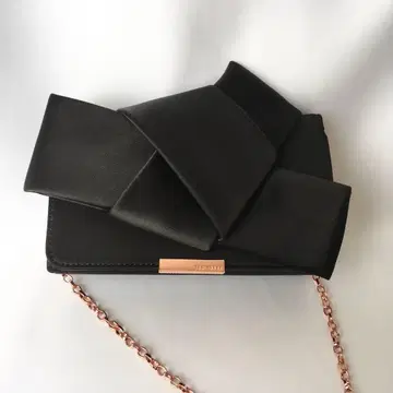 TED BAKER 리본 모티브 숄더 클러치