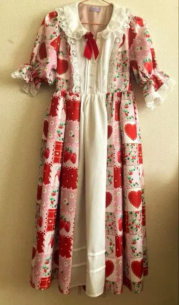 axes femme kawaii 해피니스베리 원피스