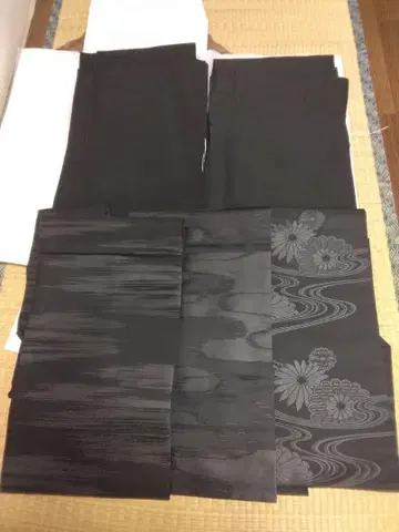 리메이크 소재 상복 블랙 무지와 무늬 들어간 것