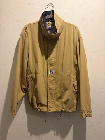 나일론 자켓 베이지 L 사이즈 RussellAthletic