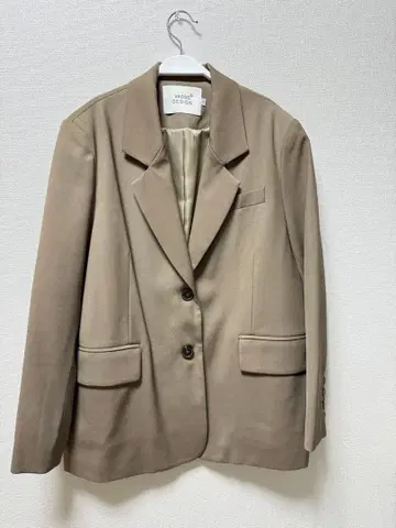 베이지 테일러드 자켓