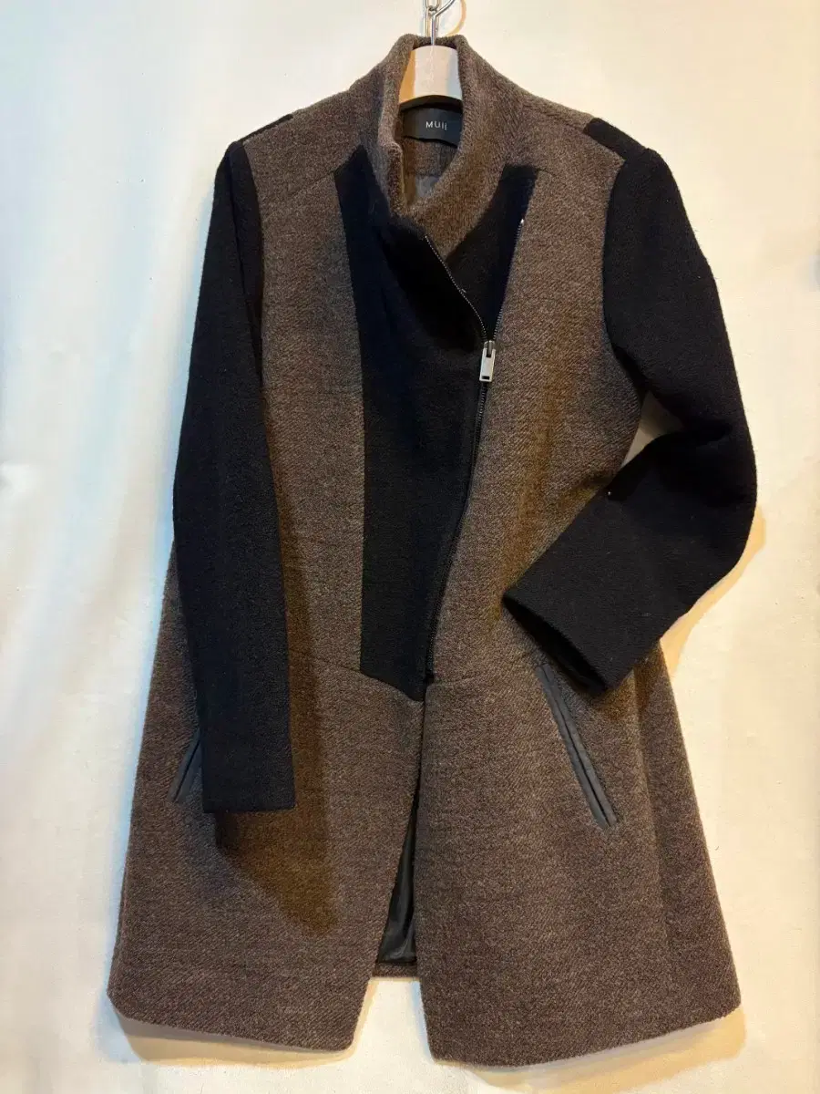 [Good Condition] Muii Wool Coat Size 77 Chestnut