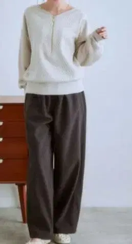 차콜 브라운 와이드 팬츠 커브 실루엣 LL 사이즈 요즘 팬츠