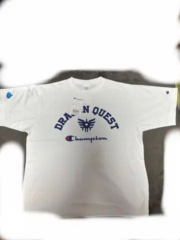 챔피온 x 드래곤 퀘스트 콜라보 T셔츠