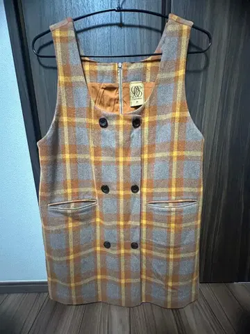 Tnewties 체크 무늬 슬리브리스 원피스 M 사이즈