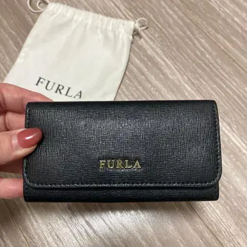 FURLA 블랙 키케이스