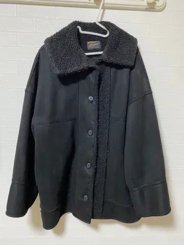 kastane 하이넥 리버서블 보아 무스탕 자켓