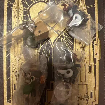 리틀 나이트메어 메지루시 액세서리 모노 로우 어론 4개 세트