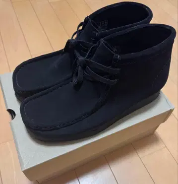 클락스 왈라비 UK8 26.0cm 블랙