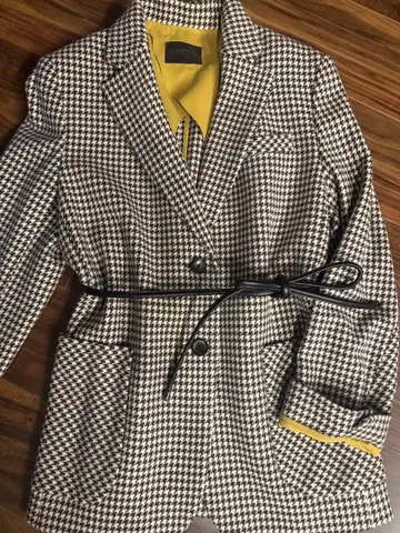 투모로우랜드 컬렉션 브라우니 하운드 투스 벨티드 자켓