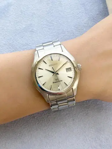 OH 완료 그랜드세이코 SBGX005 실버 선레이 9F62 QZ 시계