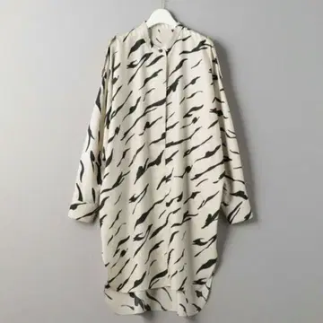 BY 제브라 프린트 풀오버 튜닉 셔츠