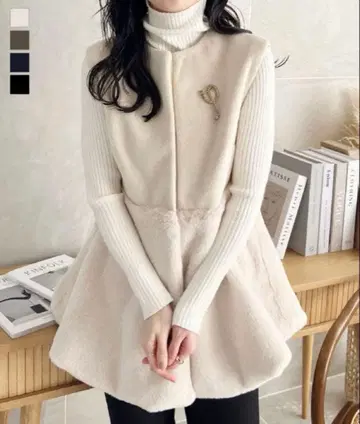 고베 레터스 퍼 페플럼 베스트 M