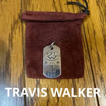 트래비스 워커 목걸이 탑