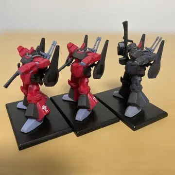 건콜렉션 릭 디아스