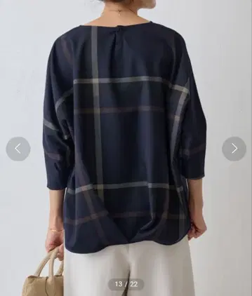 비어즐리 체크 셔츠 T셔츠 네이비 계열 체크 무늬 긴팔 셔츠