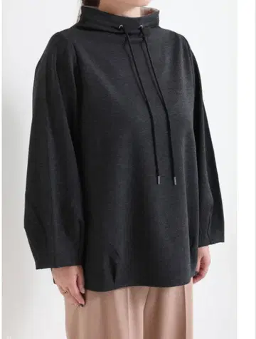 띠어리 맨투맨 니트 풀오버