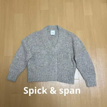 Spick & Span 베이지 V넥 니트 가디건