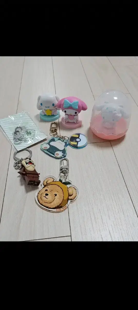 Character Figure Collection (Toy Story, Sanrio, etc.)