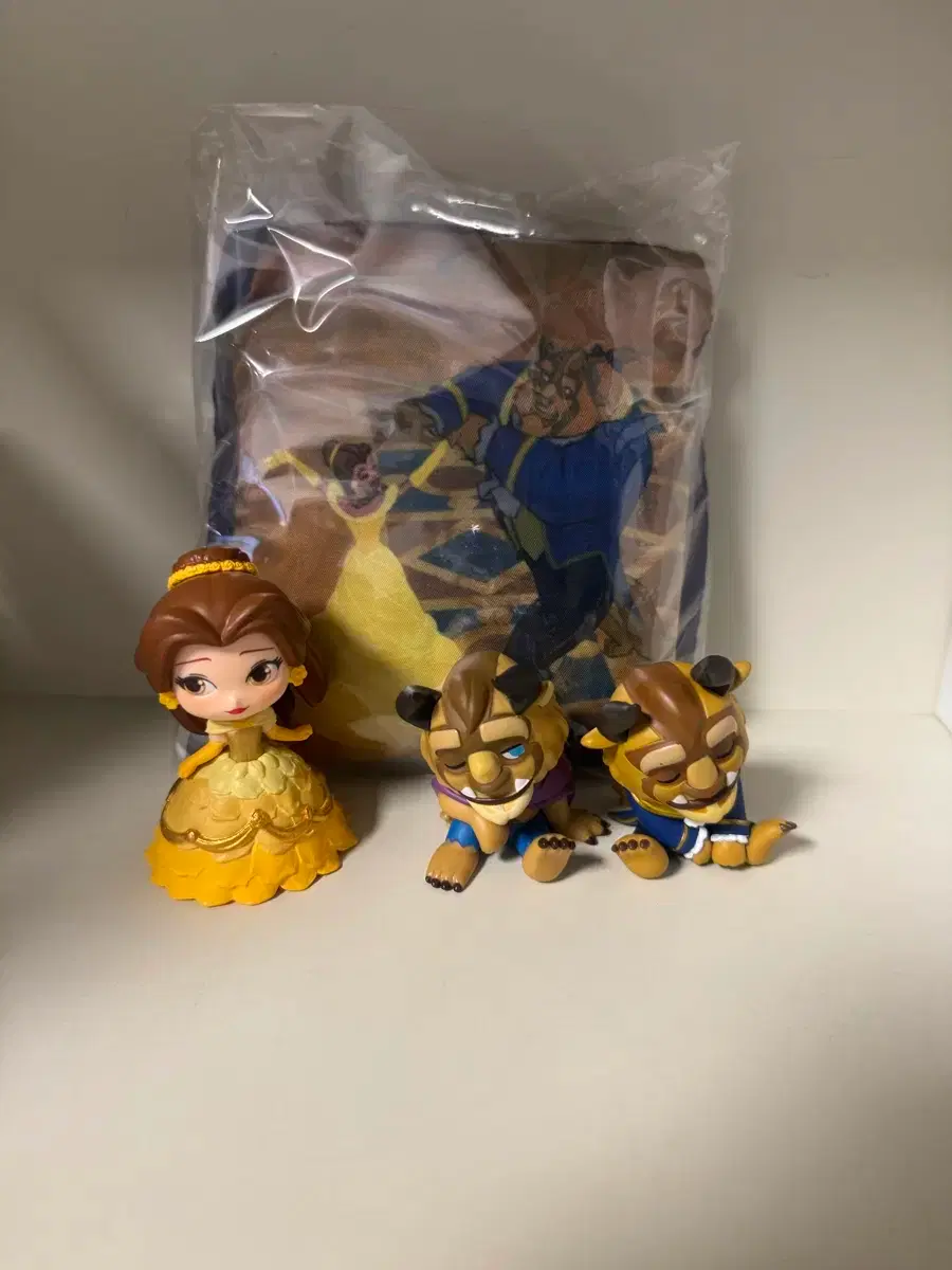 Beauty and the Beast Belle/Beast Figure + Eco Bag
