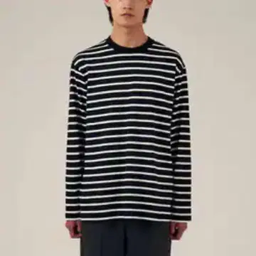 Goldwin 블랙 화이트 스트라이프 긴팔 티셔츠