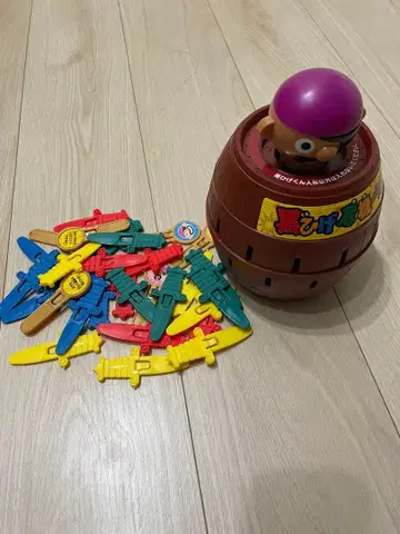 블랙 수염 위기일발 완구