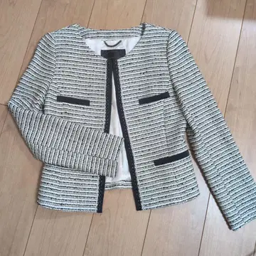 새상품급 UNTITLED 언타이틀 트위드 노카라 자켓 1 사이즈