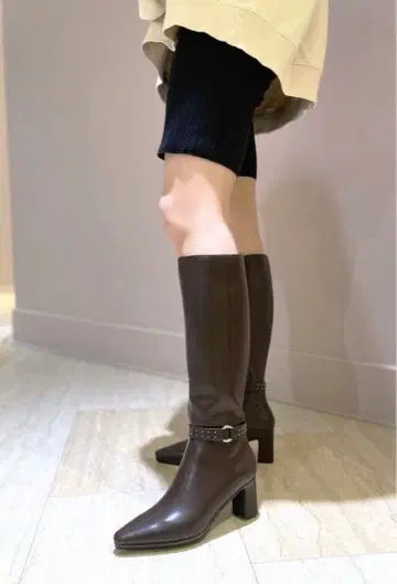 REZOY 다크 브라운 롱 부츠