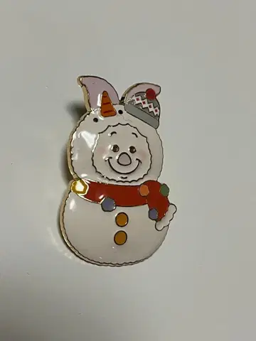 디즈니 눈사람 핀 배지 피글렛