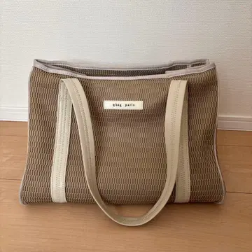 qbag 파리 M 라떼 토트백