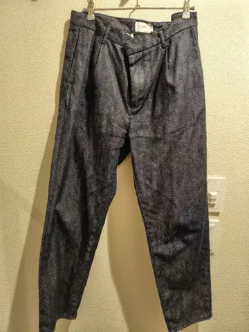 STILL BY HAND 다크 블루 데님 테이퍼드 46