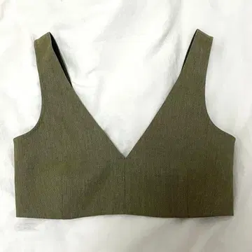 6 roku 브라탑 뷔스티에