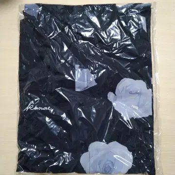 카나에 니지산지 셔츠