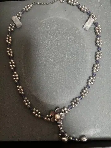 담수 진주 꽃 모티브 목걸이 퍼플 계열